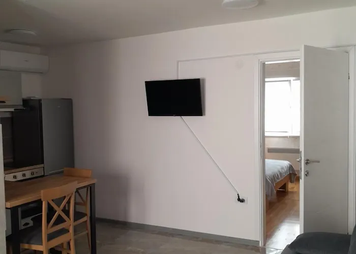 Nemanjina Centar * Pančevo